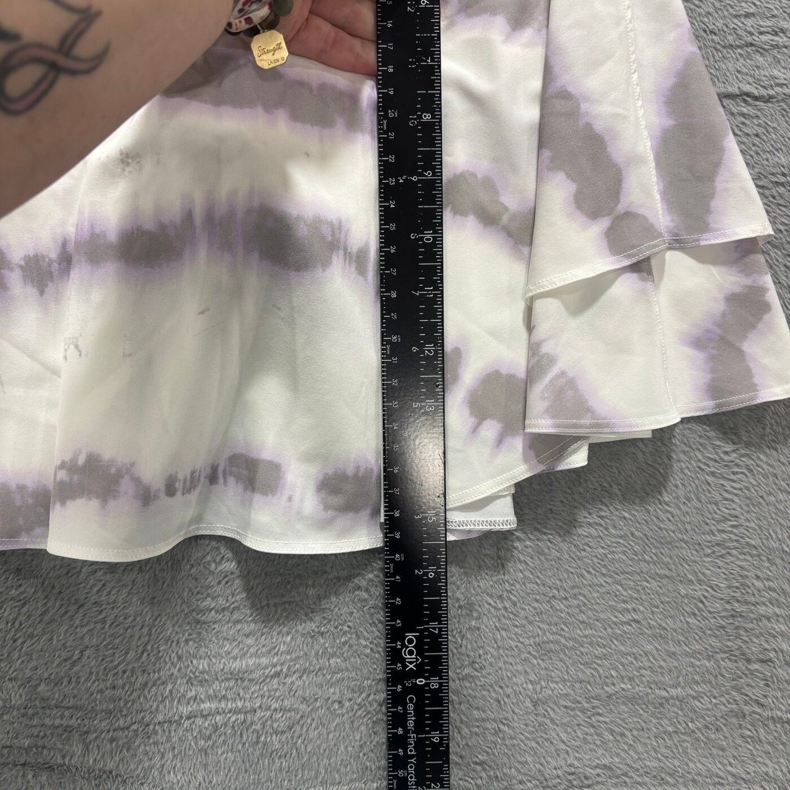 Lululemon Womens 10 White Purple Tie Dye Court Rival Skirt Athleisure Casual