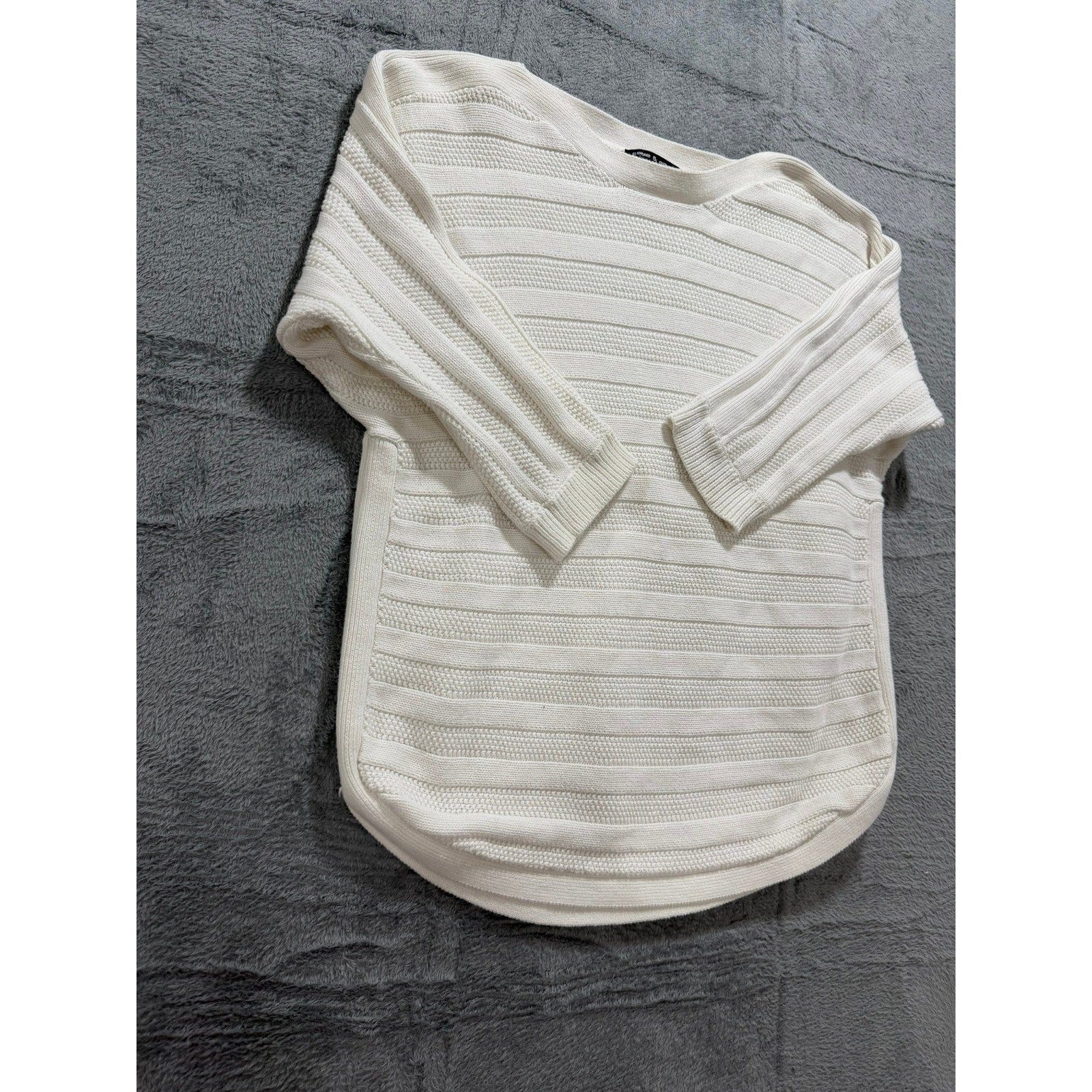 Cable Gauge Sweater Womens M Ivory Ribbed Knit Lightweight Curved Hem Casual