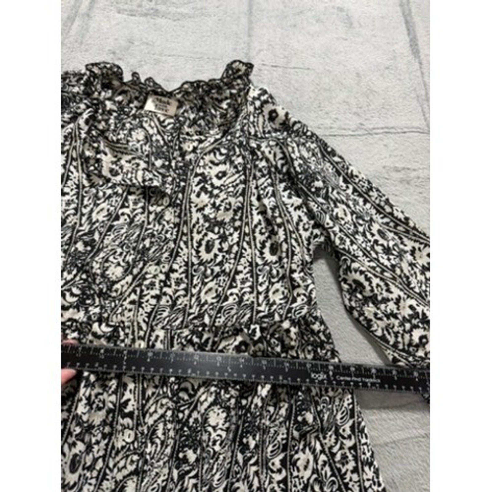 Made with Love Black White Paisley Floral Tiered Mini Dress Ruffle Neck LD3944 M