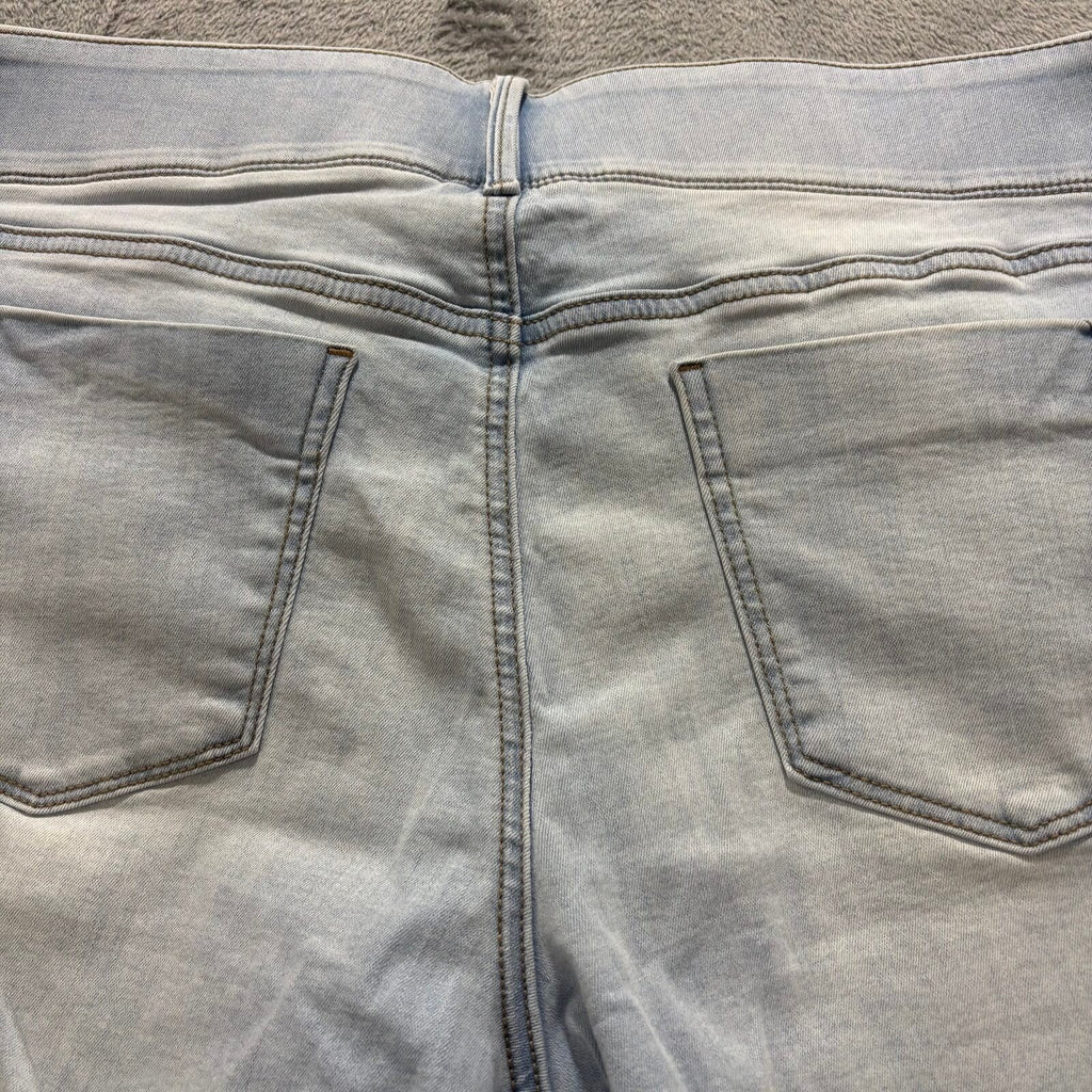 Apt. 9 14 Light Wash Blue Womens Bermuda Denim Shorts Casual Summer