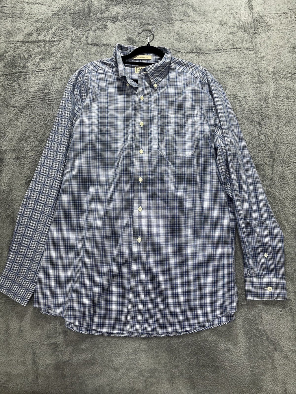 L.L.Bean Men's Blue Plaid Dress Shirt Size L Regular