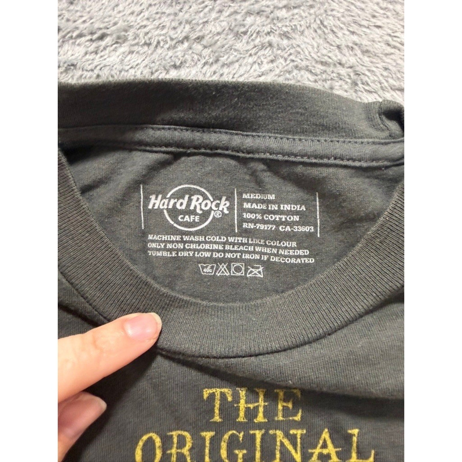 Hard Rock Cafe Munich Guitar Company Graphic T-Shirt Mens Medium Charcoal Grey