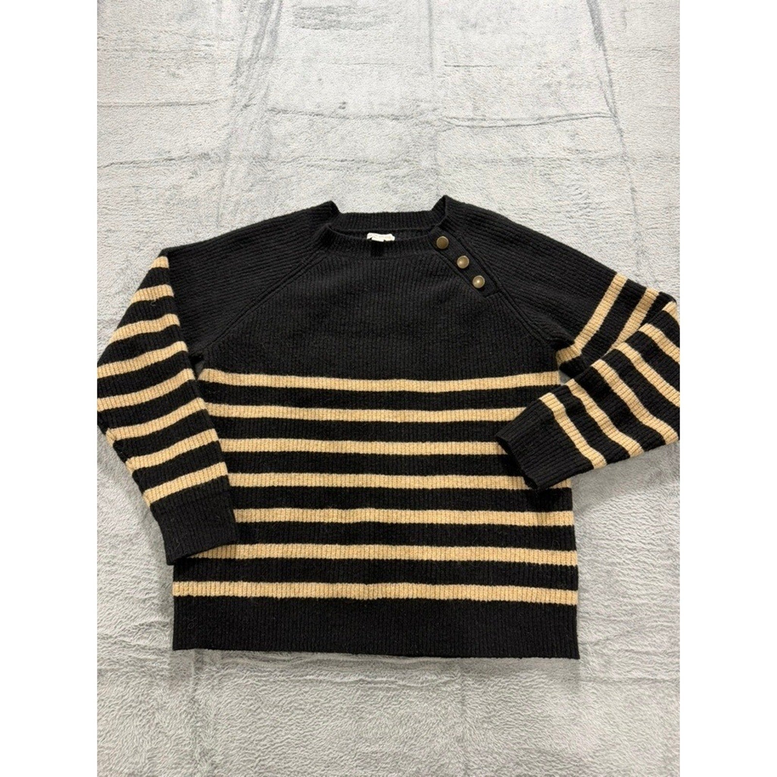 Knox Rose Sweater Womens XL Black Tan Stripe Ribbed Button Shoulder Cozy
