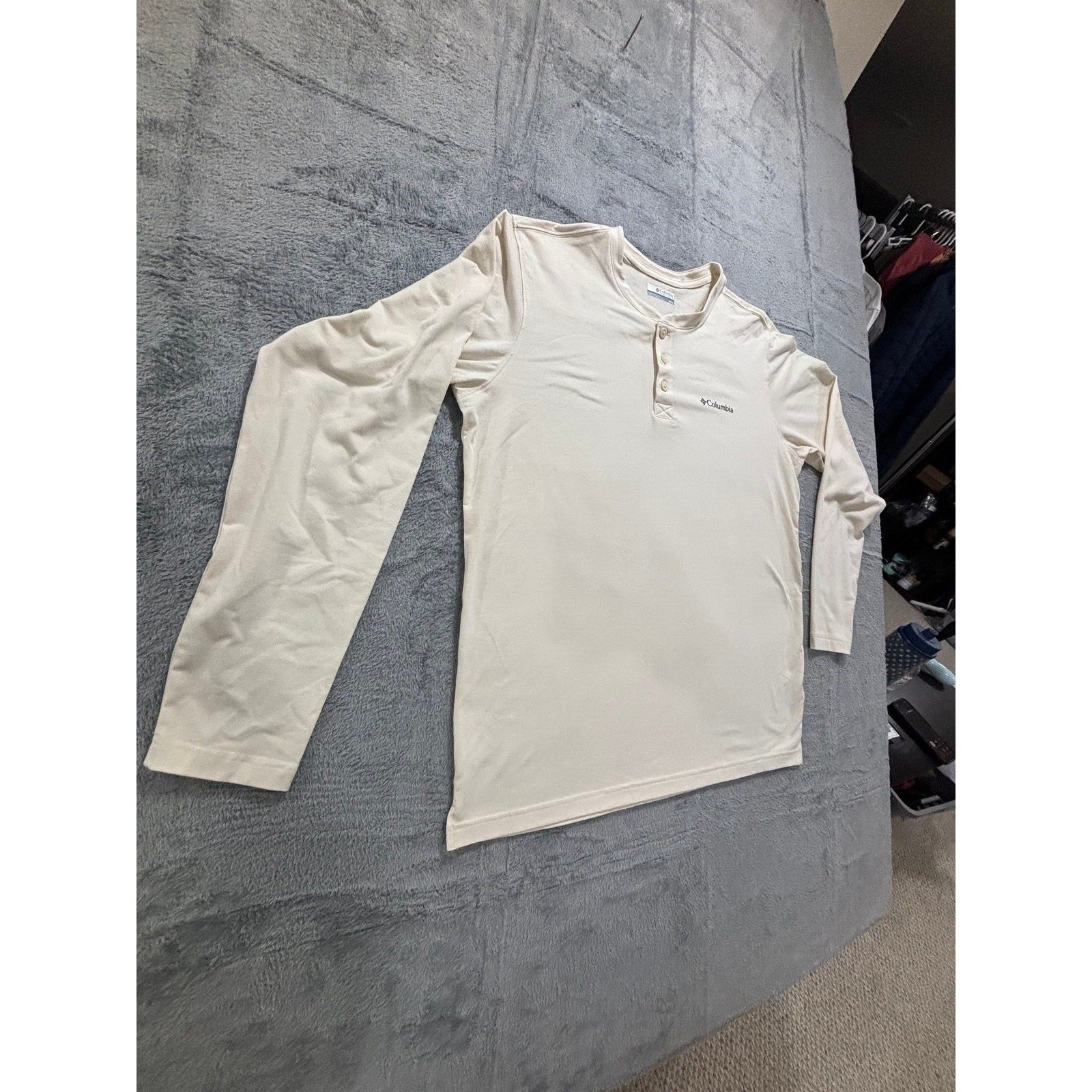 Columbia M Cream Henley Long Sleeve Shirt Womens Casual Cozy