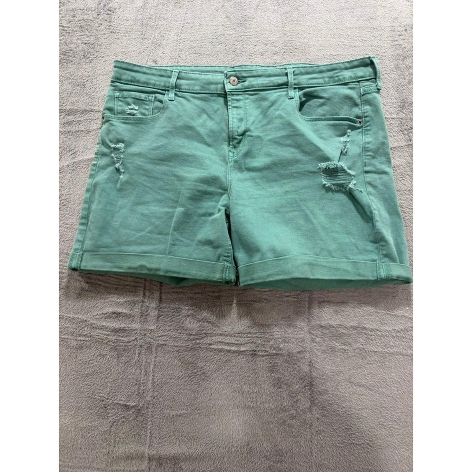 Old Navy Womens Distressed Denim Shorts Seafoam Green Cuffed Size 16 Mid Rise