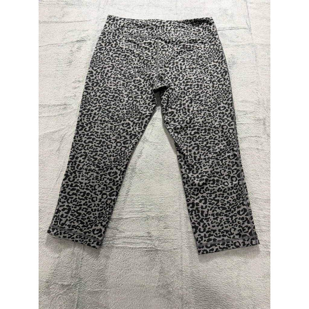 Vogo Athletica Womens XL Grey Leopard Print High Rise Capri Leggings Stretch