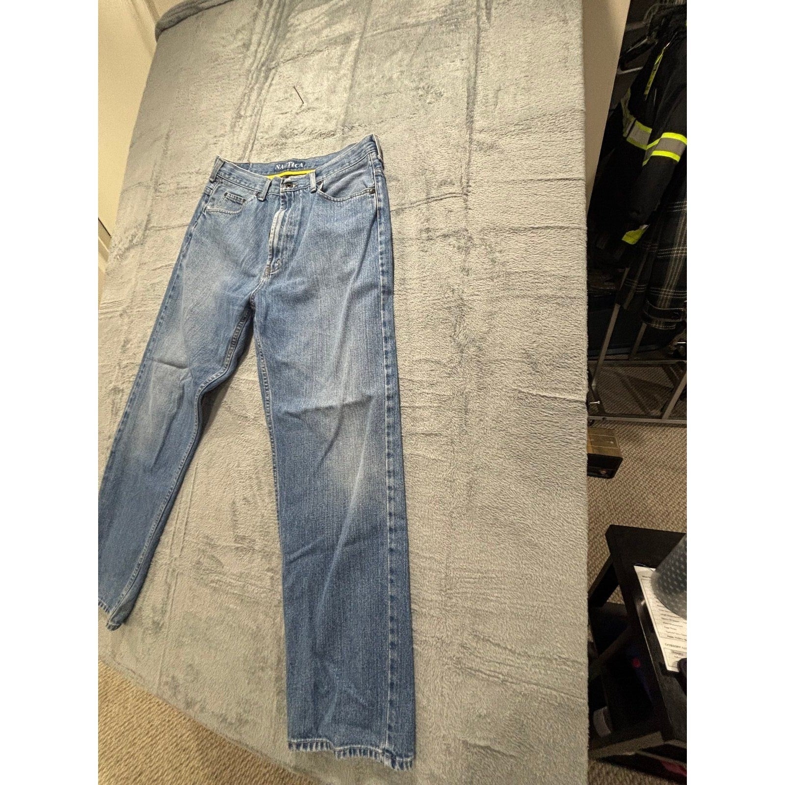 Nautica 36x32 Blue Denim Jeans Mens Classic Fit Vintage Casual