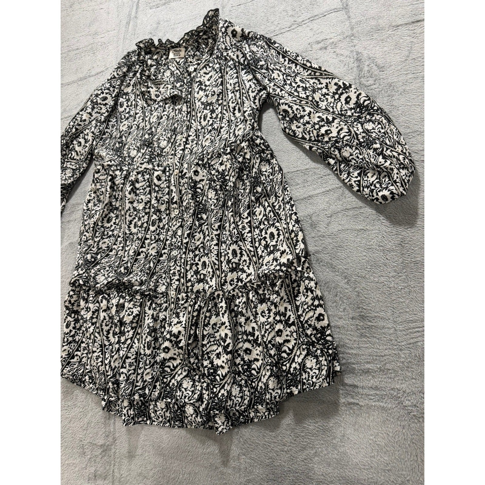 Made with Love Black White Paisley Floral Tiered Mini Dress Ruffle Neck LD3944 M