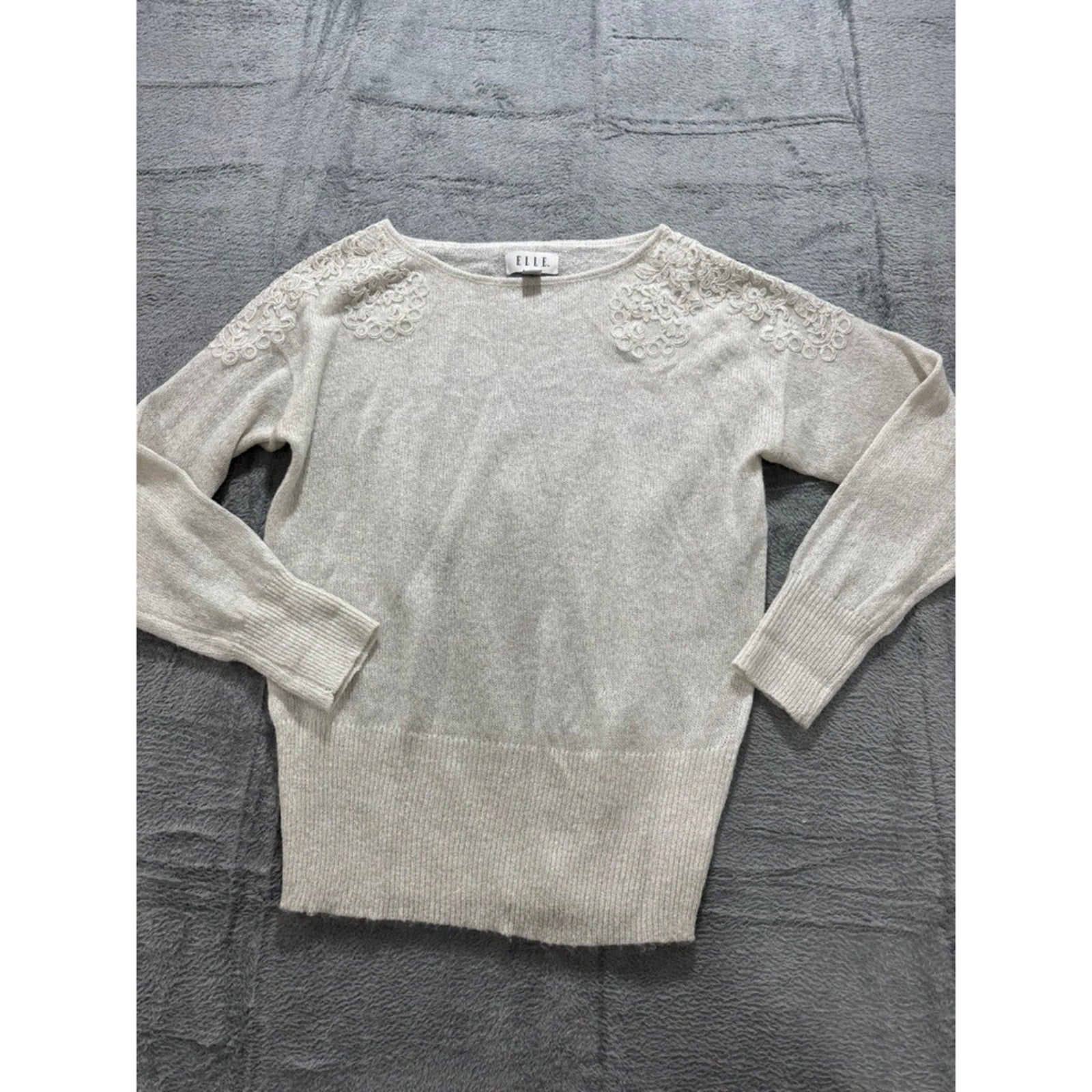 ELLE Sweater Womens Small Cream Lace Shoulder Knit Lightweight Classic