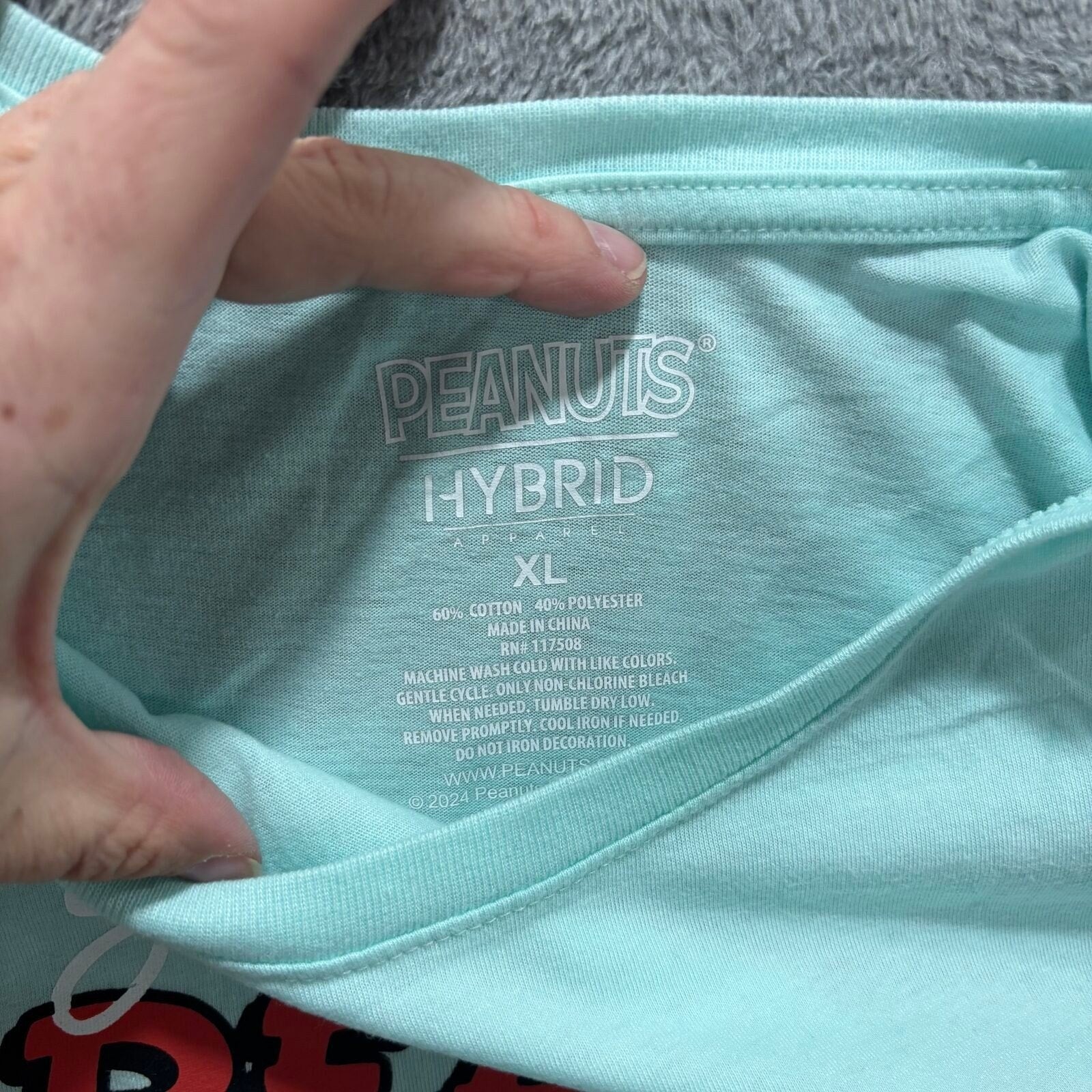 Peanuts Hybrid Womens XL Mint Green Snoopy Graphic T-Shirt Casual Vintage Style