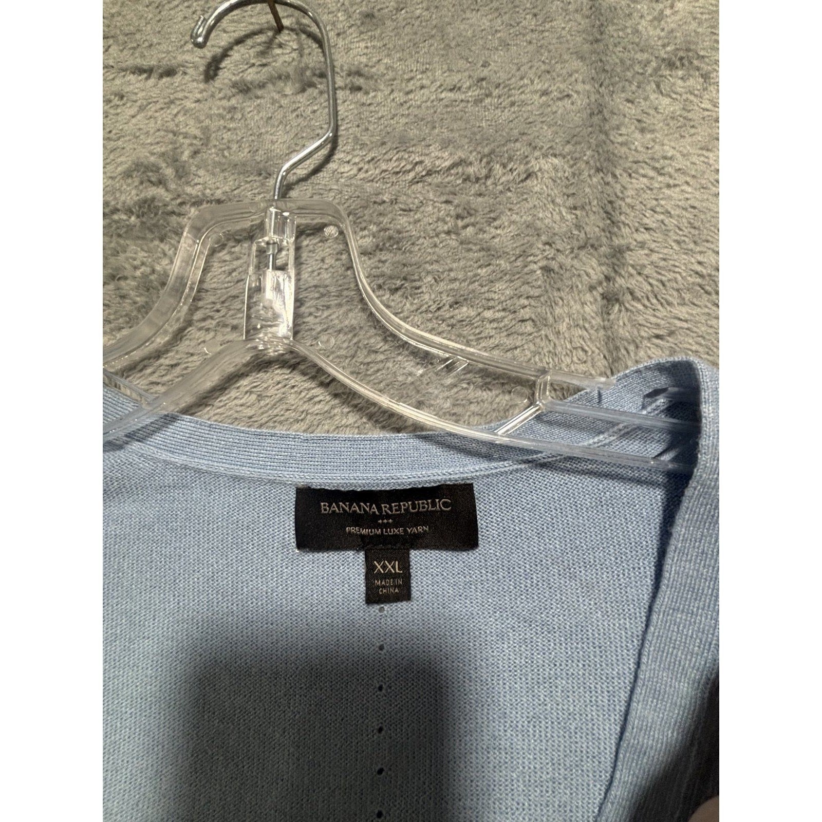 Banana Republic XXL Light Blue Womens V-Neck Sweater Pullover Casual Cozy