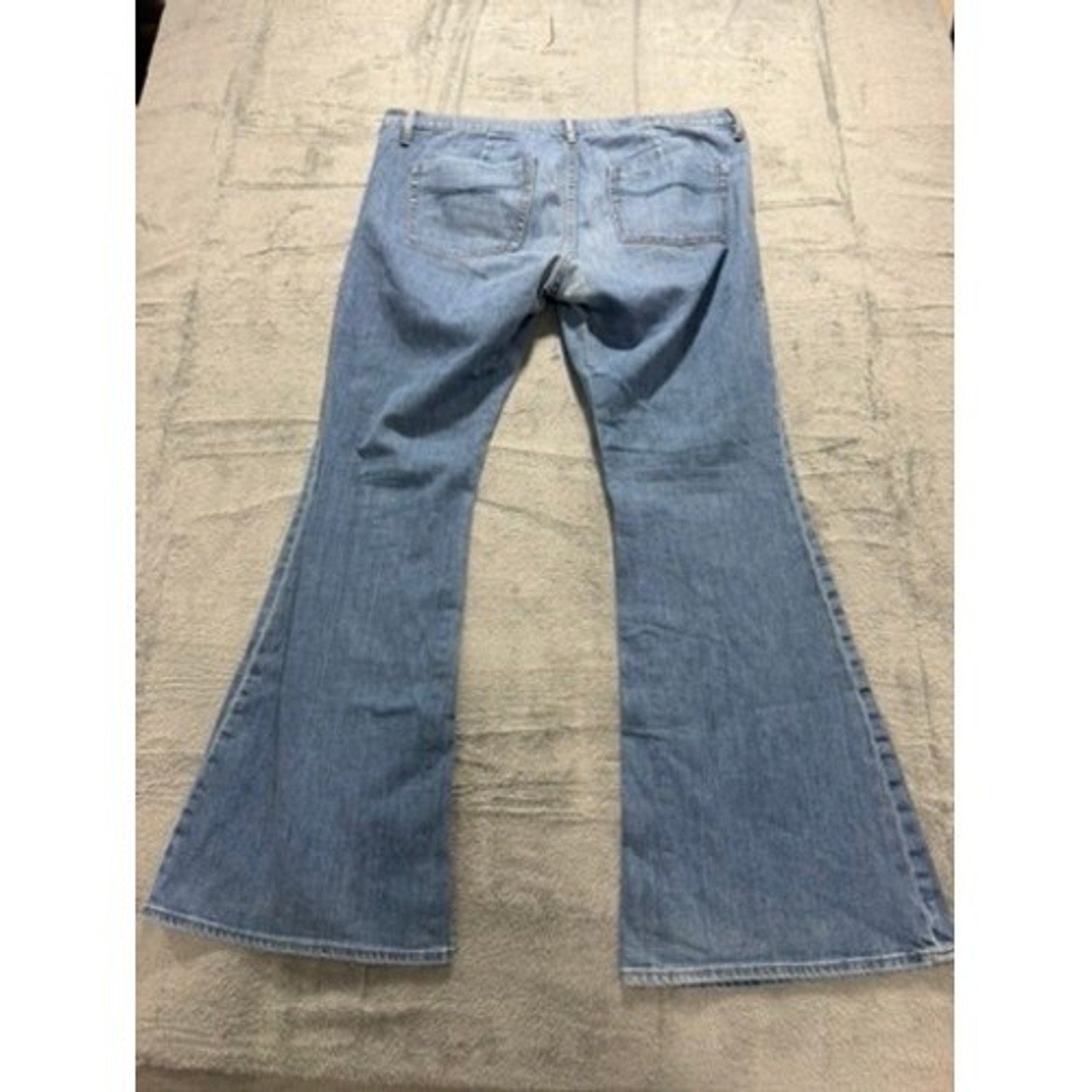Gap 1969 Flare Jeans Womens 33/16 Light Wash Blue Patch Pocket Bell Bottoms