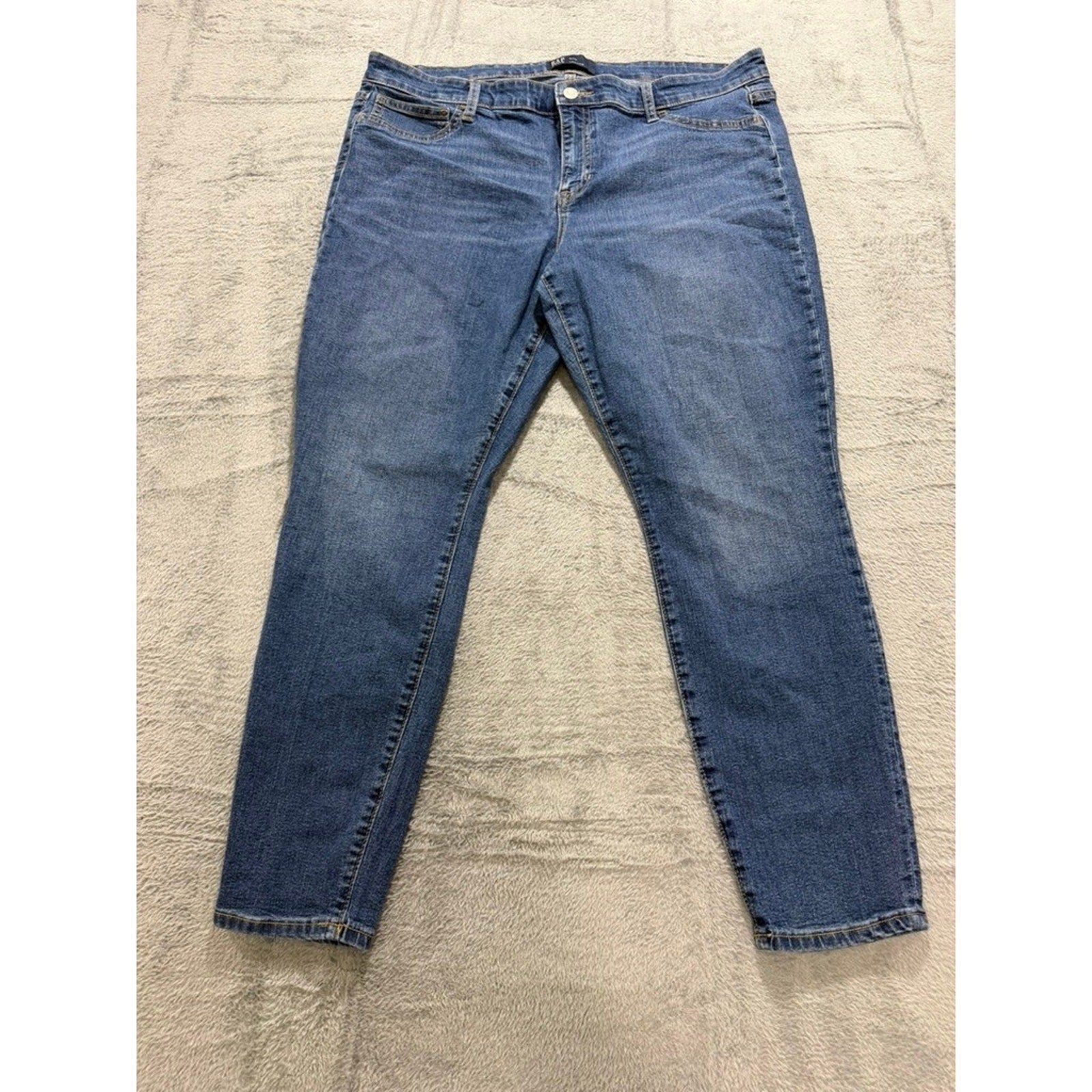 Gap Denim Legging Womens 16/33 Medium Wash Blue Mid Rise Skinny Stretch Jeans