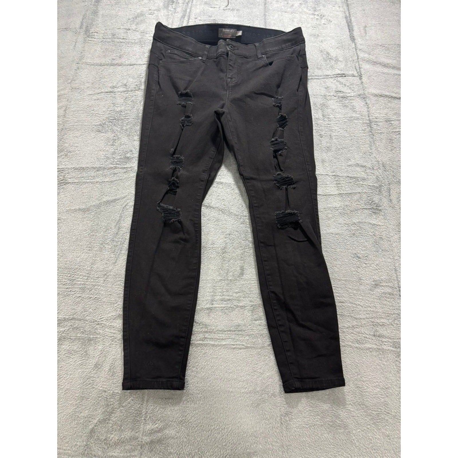 Torrid Bombshell Skinny Black Distressed Ripped Jeans Plus Size 18R High Rise