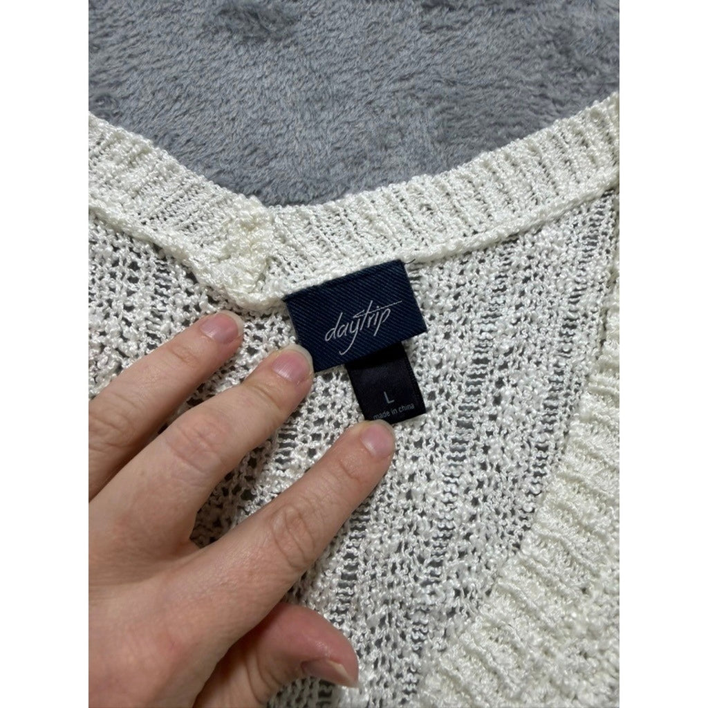 Daytrip Womens Striped V-Neck Open Knit Distressed Frayed Hem Sweater Cream L