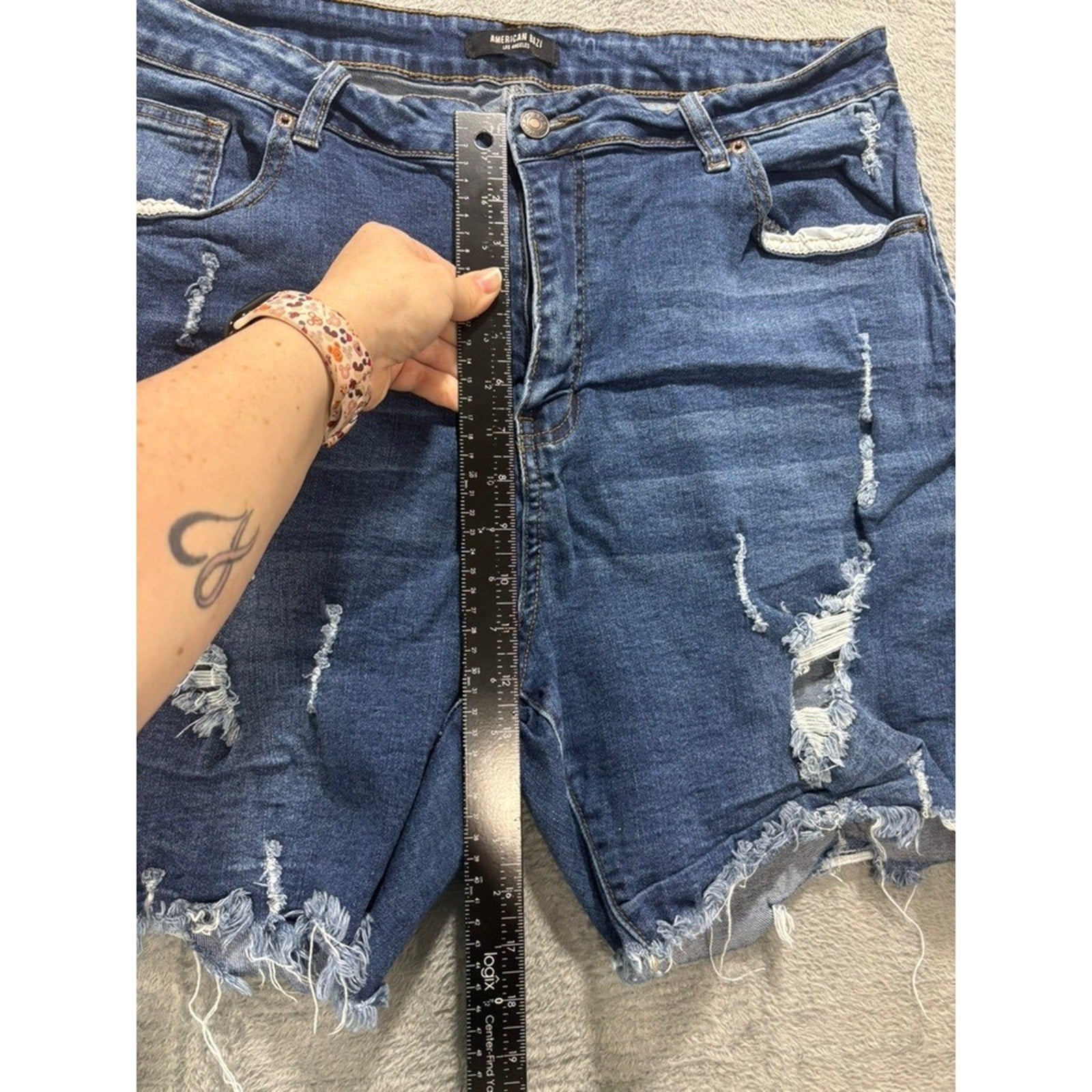 American Bazi Plus 2X Distressed Denim Shorts Medium Wash Raw Hem Stretch