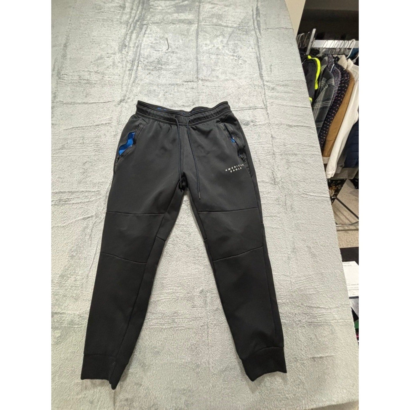 American Eagle M Black Joggers Mens Athleisure Casual Sweatpants Active Pants