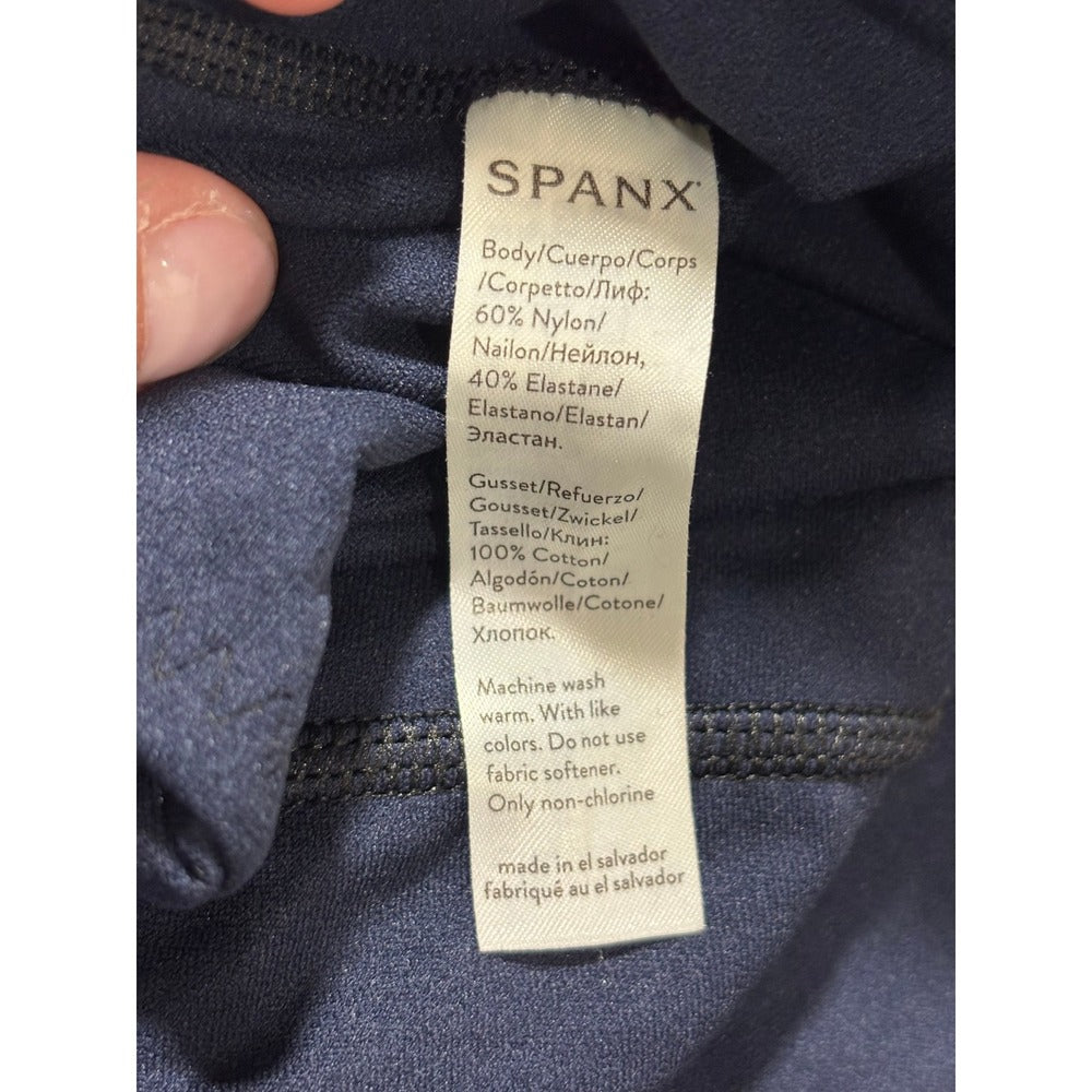 Spanx 1X Navy Blue Womens Cropped Leggings Athleisure Casual Compression Capri