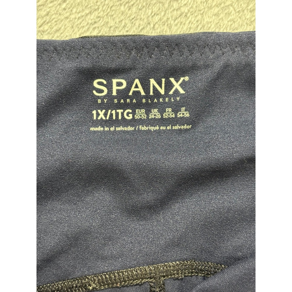 Spanx 1X Navy Blue Womens Cropped Leggings Athleisure Casual Compression Capri