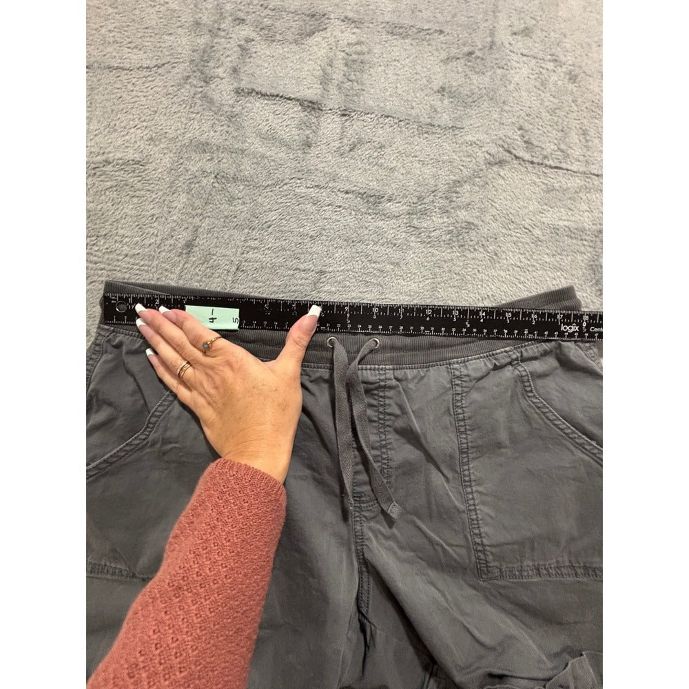 Sonoma Womens 16 Gray Casual Cargo Shorts Coastal Athleisure Summer Utility