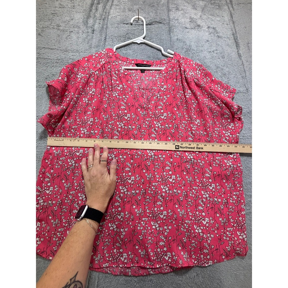 Banana Republic XL Womens Pink Floral V-Neck Blouse Boho Casual Short Sleeve