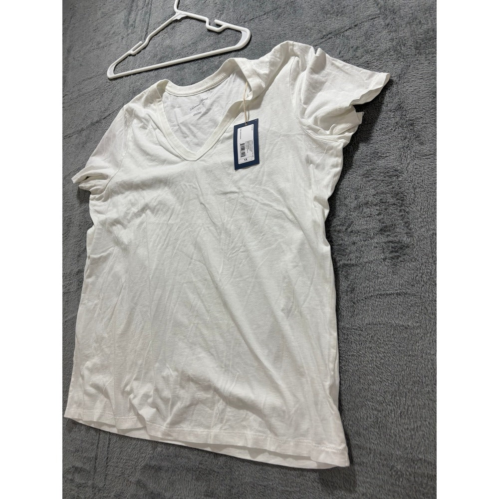 Universal Thread 1X White Womens V-Neck T-Shirt Casual Minimalist Cotton Tee