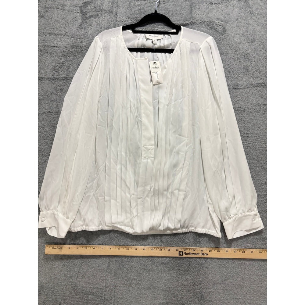 Banana Republic L White Pleated Front Long Sleeve Blouse Womens Minimalist NWT