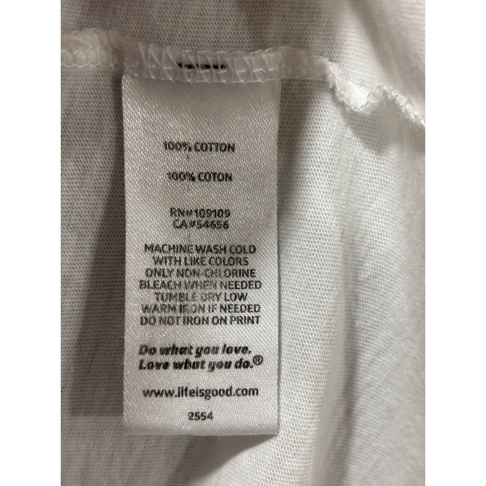 Life is Good XXL XL White Black Road Trip Graphic Tee Bundle 2 Mens