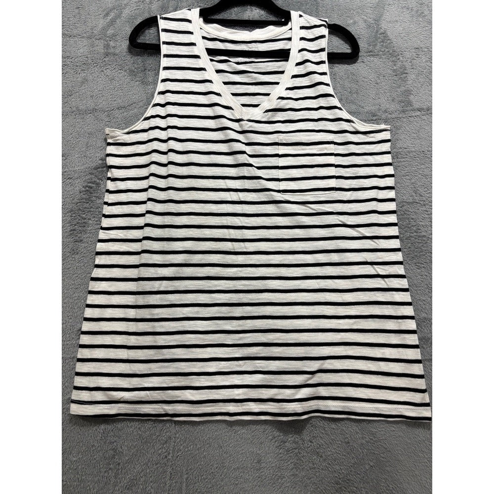 Time and Tru M 8-10 White Black Striped Womens V-Neck Pocket Tank Casual Coastal