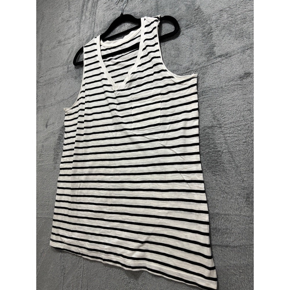 Time and Tru M 8-10 White Black Striped Womens V-Neck Pocket Tank Casual Coastal