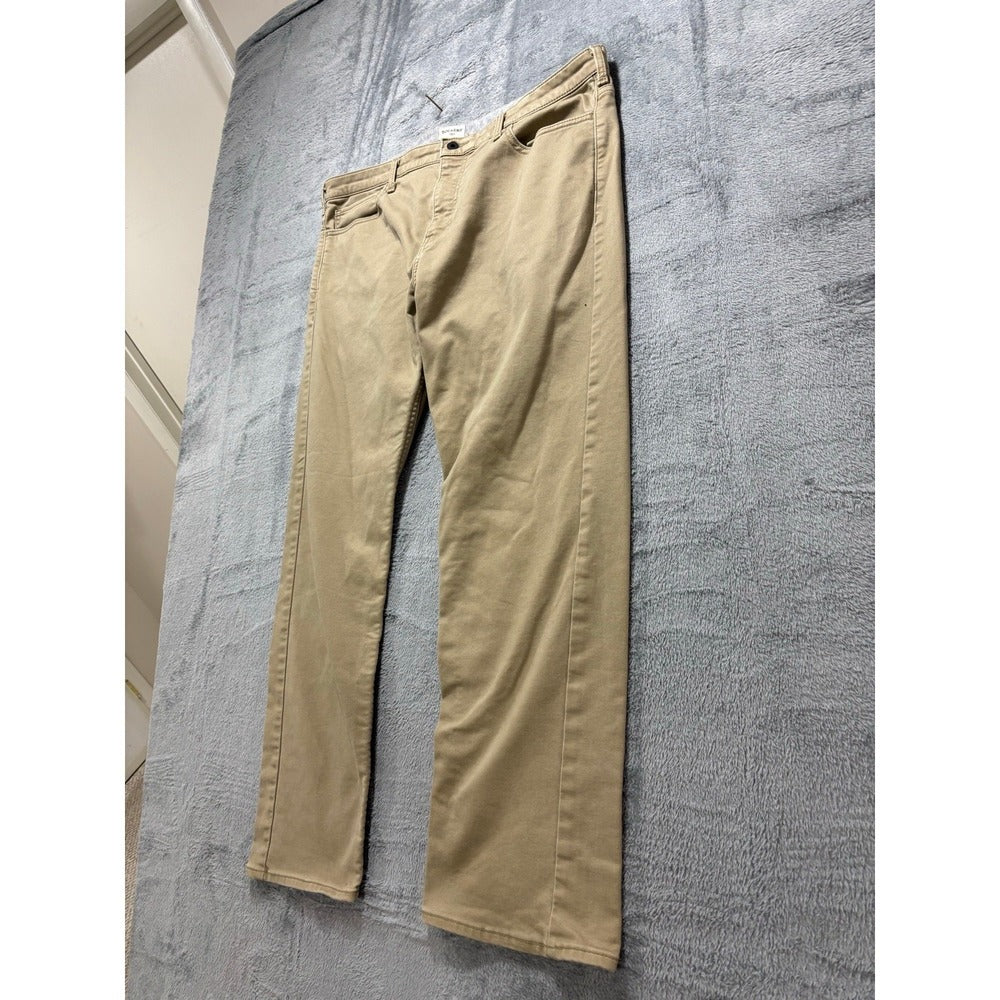 Dockers 42x30 Tan Khakis Straight Fit Pants Mens Casual Preppy Classic