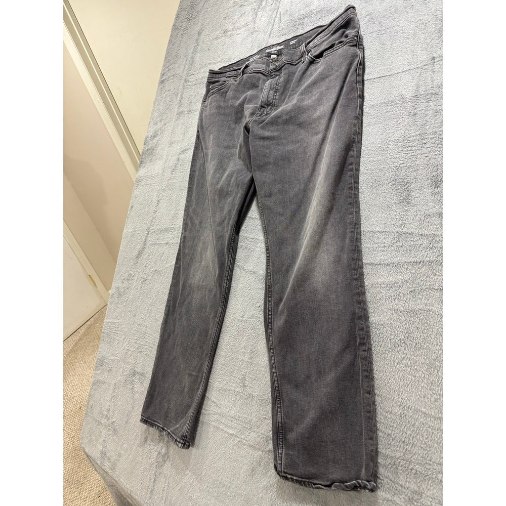 Goodfellow Mens 38x30 Gray Straight Leg Jeans Denim Pants Casual Minimalist