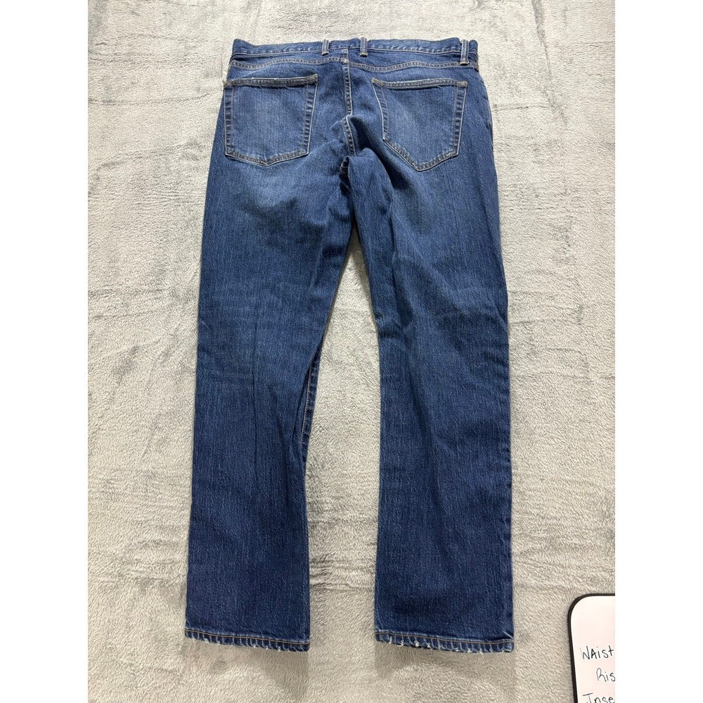 Gap 36/30 Blue Athletic Stretch Straight Jeans Mens Casual Minimalist Denim