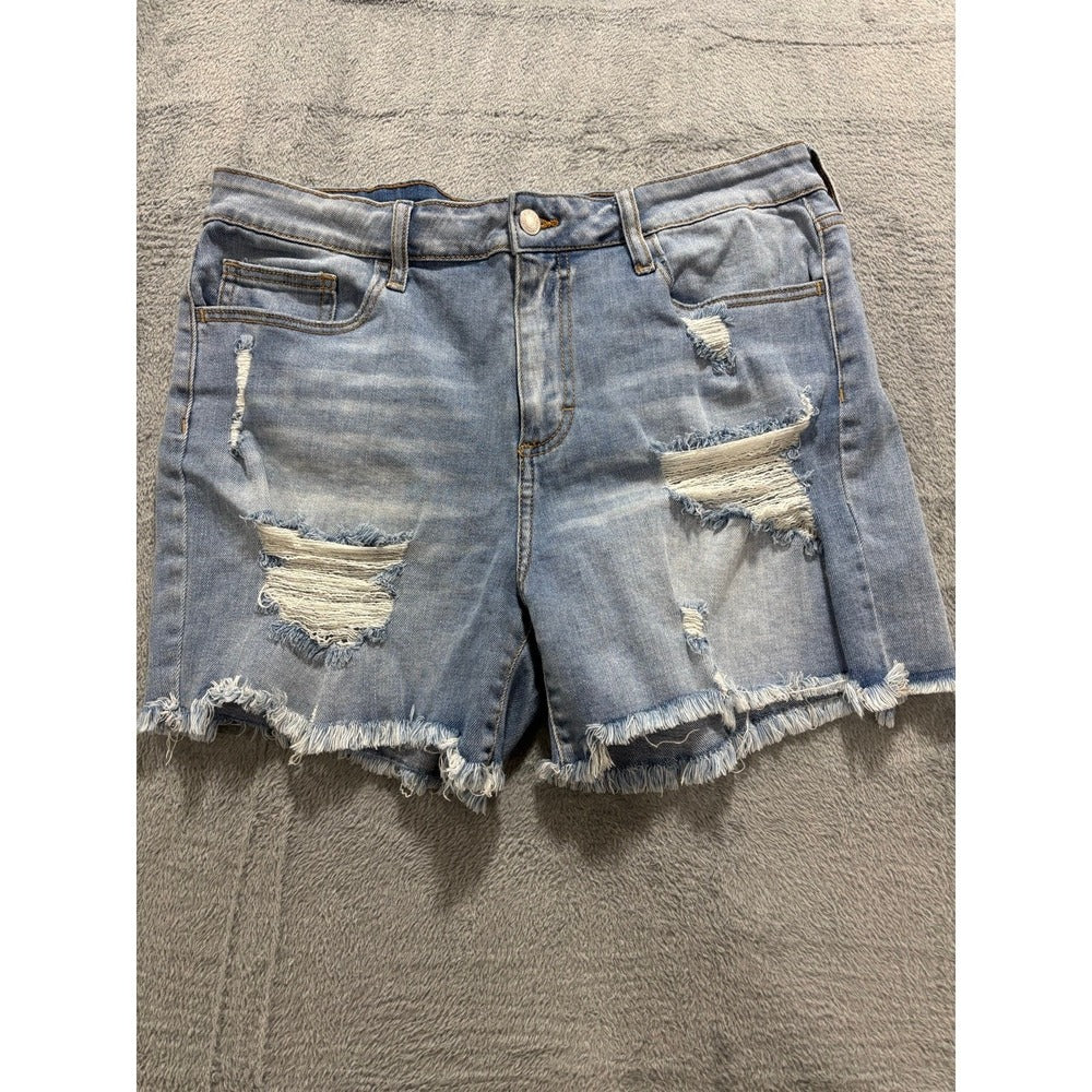 Cello XL Womens Light Wash Distressed Cutoff Denim Shorts Boho Casual