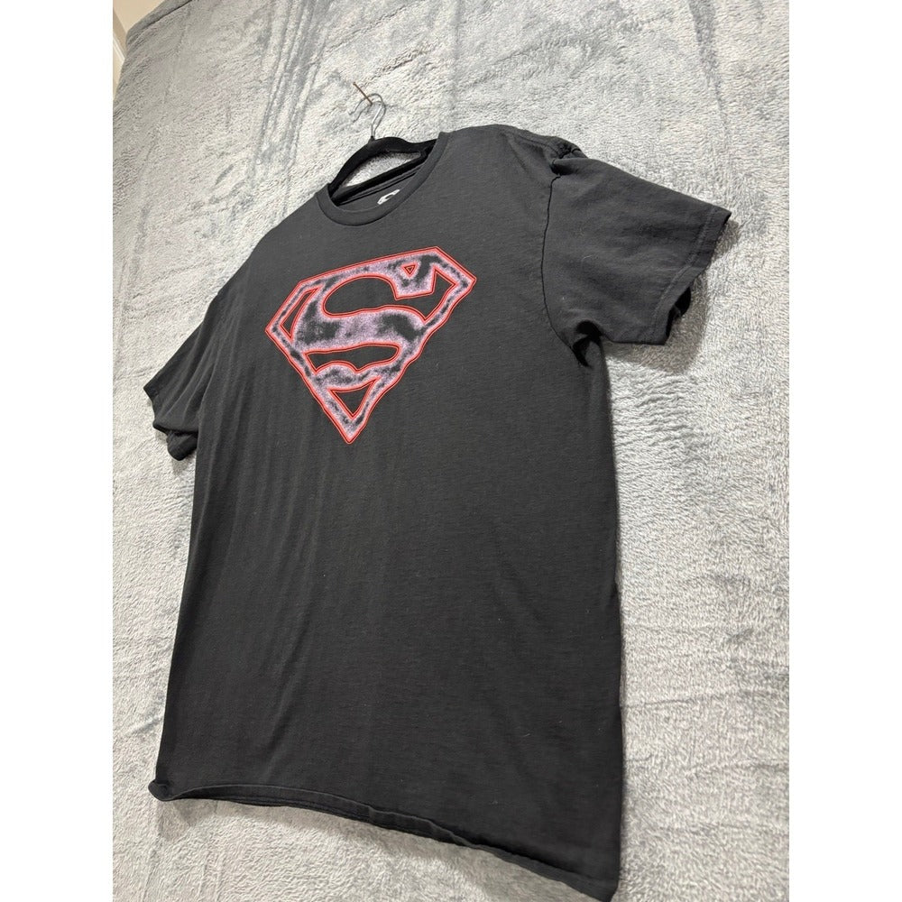 Under Armour Superman 2-Tee Bundle L Blue Black Graphic Athleisure Vintage