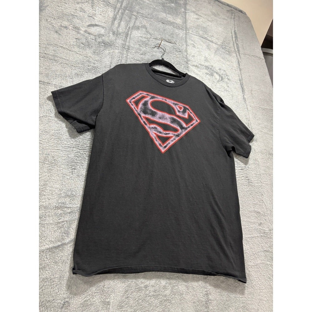 Under Armour Superman 2-Tee Bundle L Blue Black Graphic Athleisure Vintage