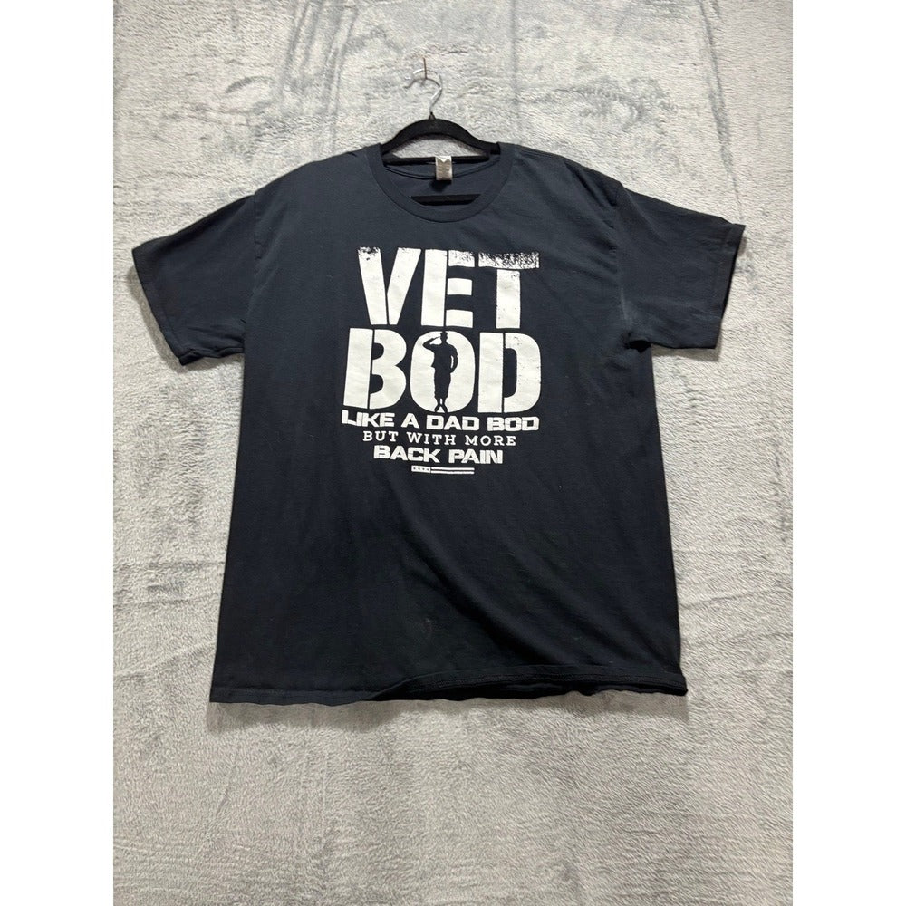 Gildan L Black Vet Bod Graphic Tee Shirt Casual Athleisure Mens