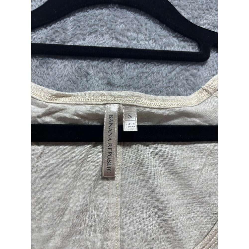 Banana Republic Womens S Beige Pocket Tee Shirt NWT Minimalist Casual