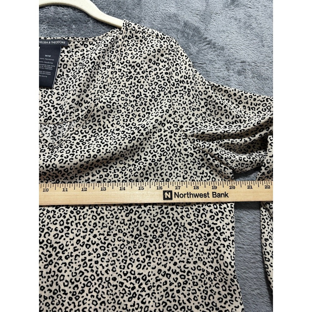 Chelsea & Theodore Womens M Tan Leopard Print Blouse V-Neck Casual Boho Top