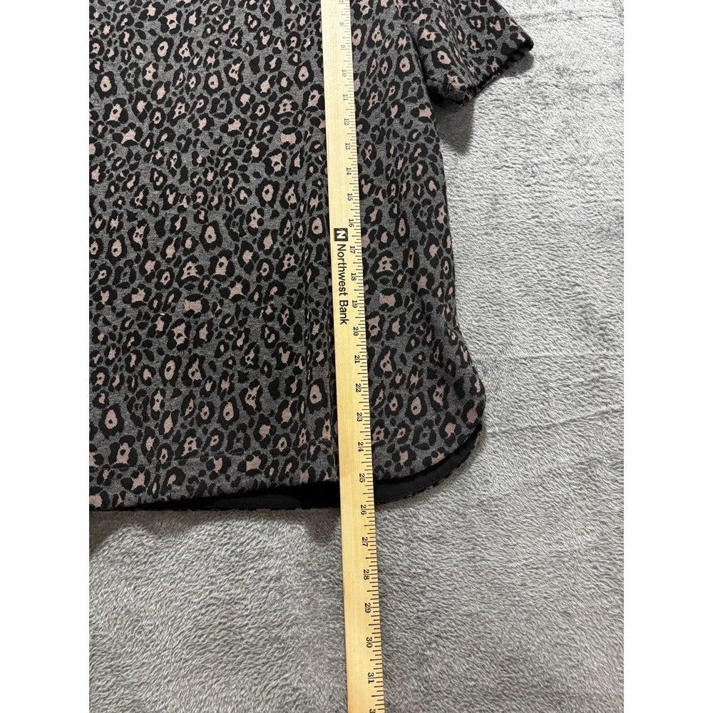 LOFT Womens S Gray Leopard Print Short Sleeve Blouse Top Casual Preppy Cozy