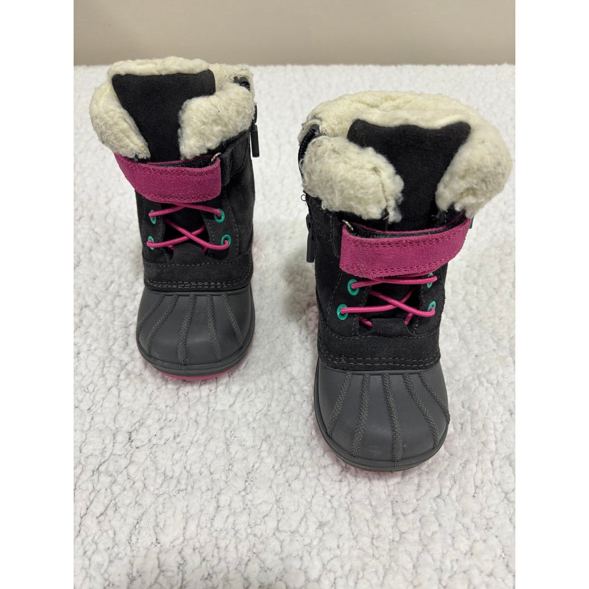 Cat & Jack 6 Black Pink Girls Winter Snow Boots Faux Fur Casual Cozy