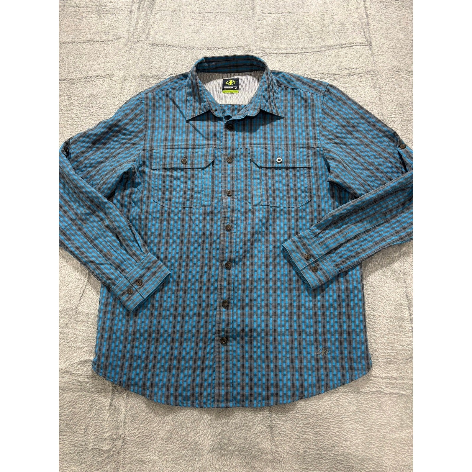 NordicTrack Shirt Mens Medium Blue Plaid Hiking Vented Outdoor Button Up