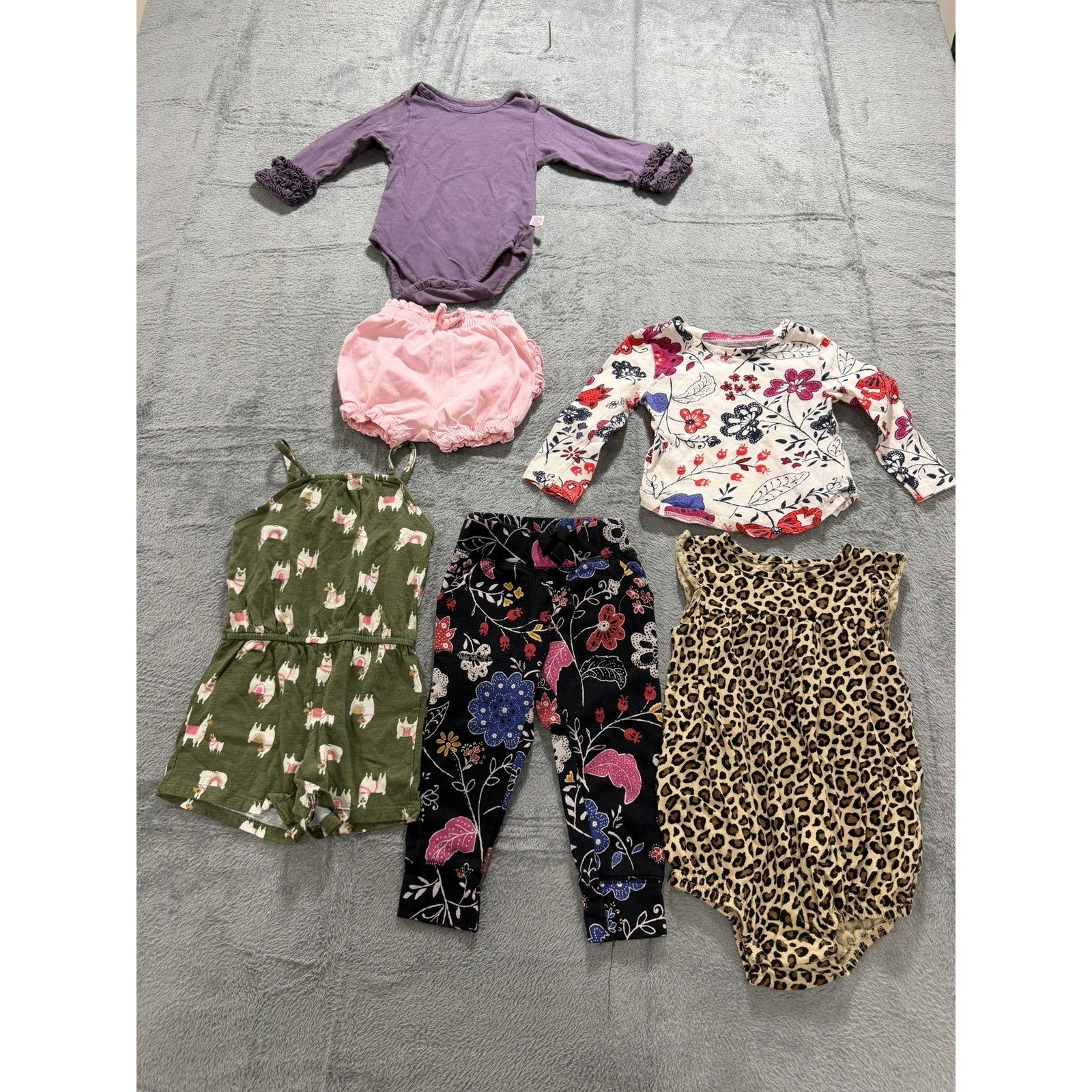 Old Navy RuffleButts Baby Girl 12-18M Bundle 6pc Floral Leopard Llama Rompers