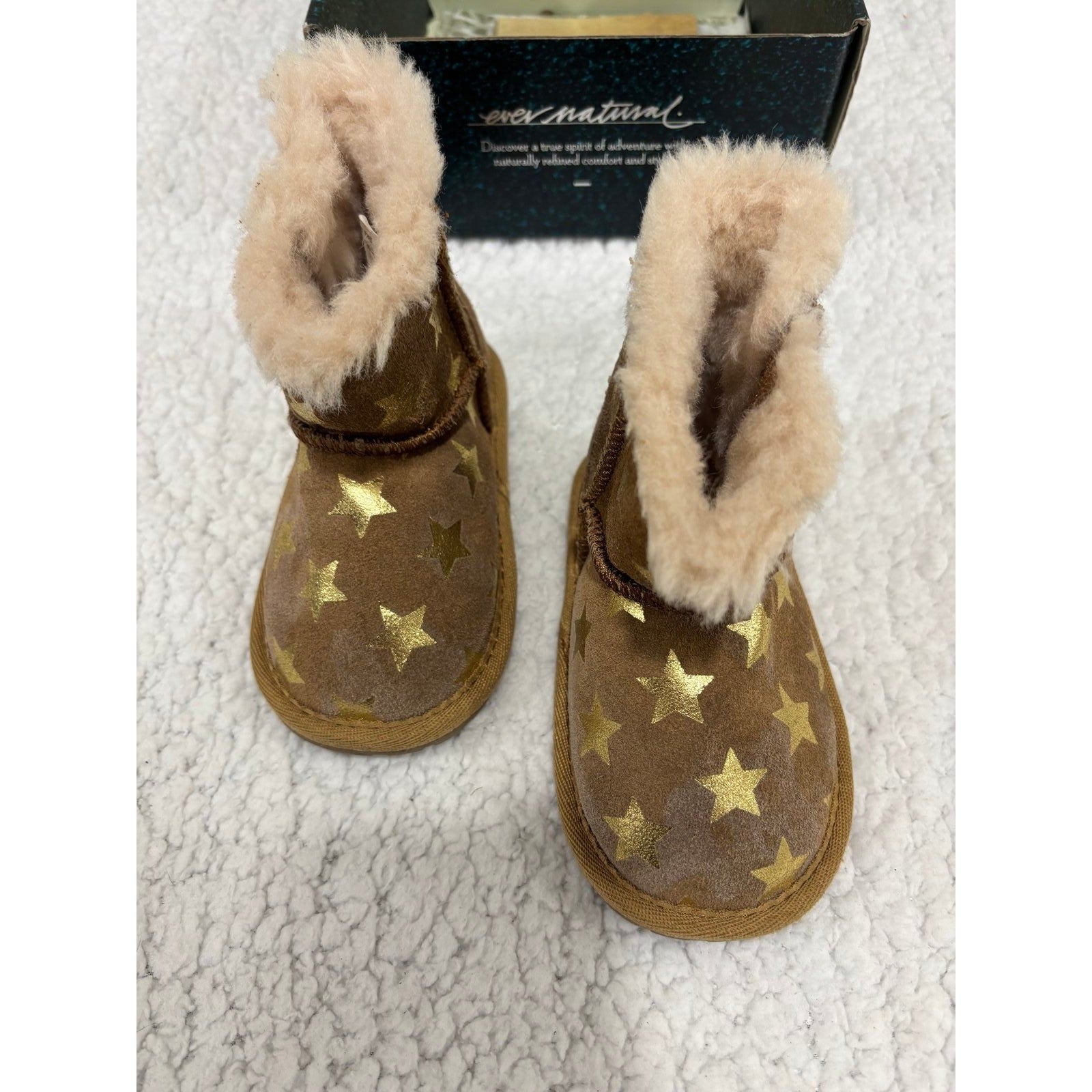 EMU Australia 18-24 mths Chestnut Gold Starry Night Toddler Boots Cozy Casual