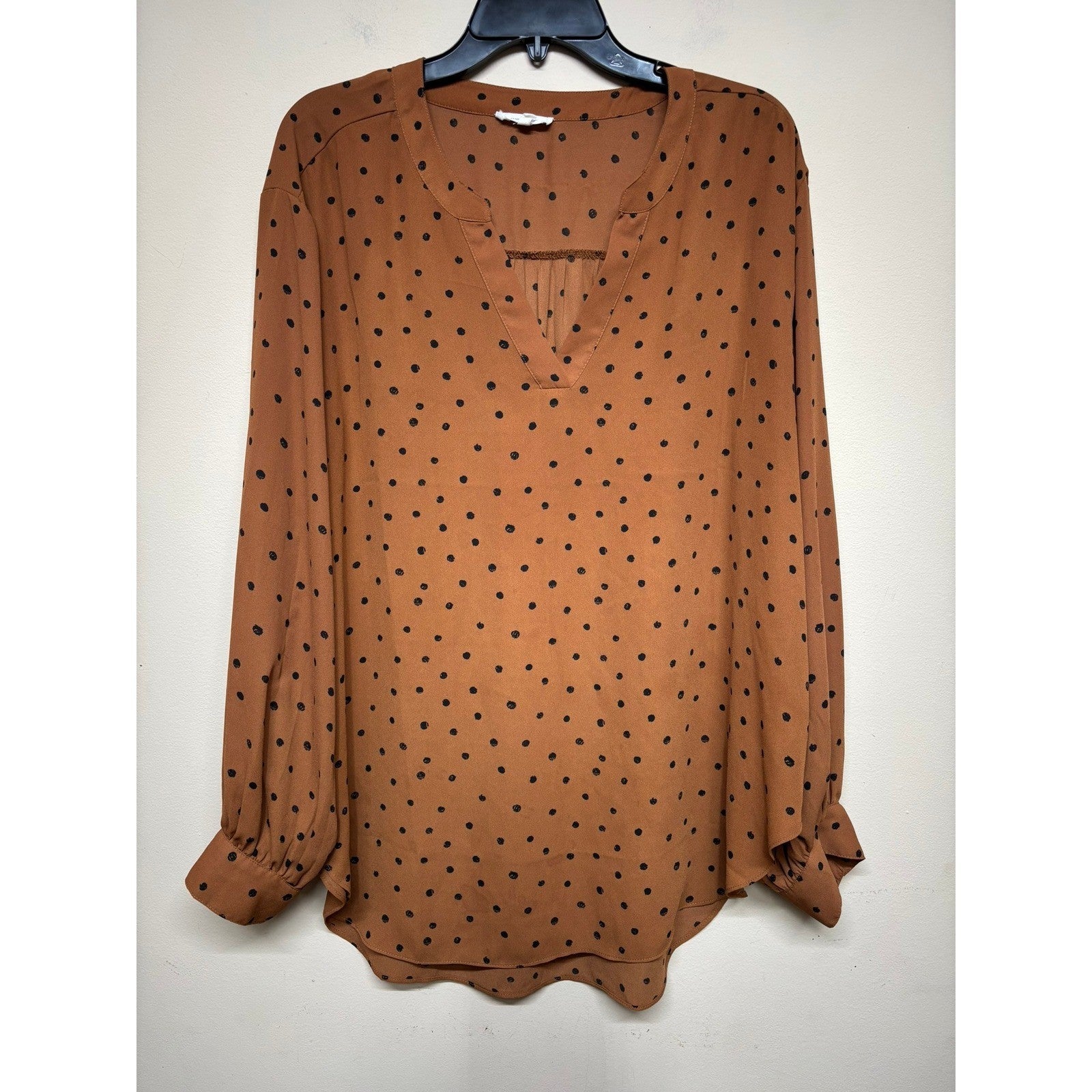 Maurices Womens XXL Brown Polka Dot Blouse Long Sleeve V-Neck Top Career Office