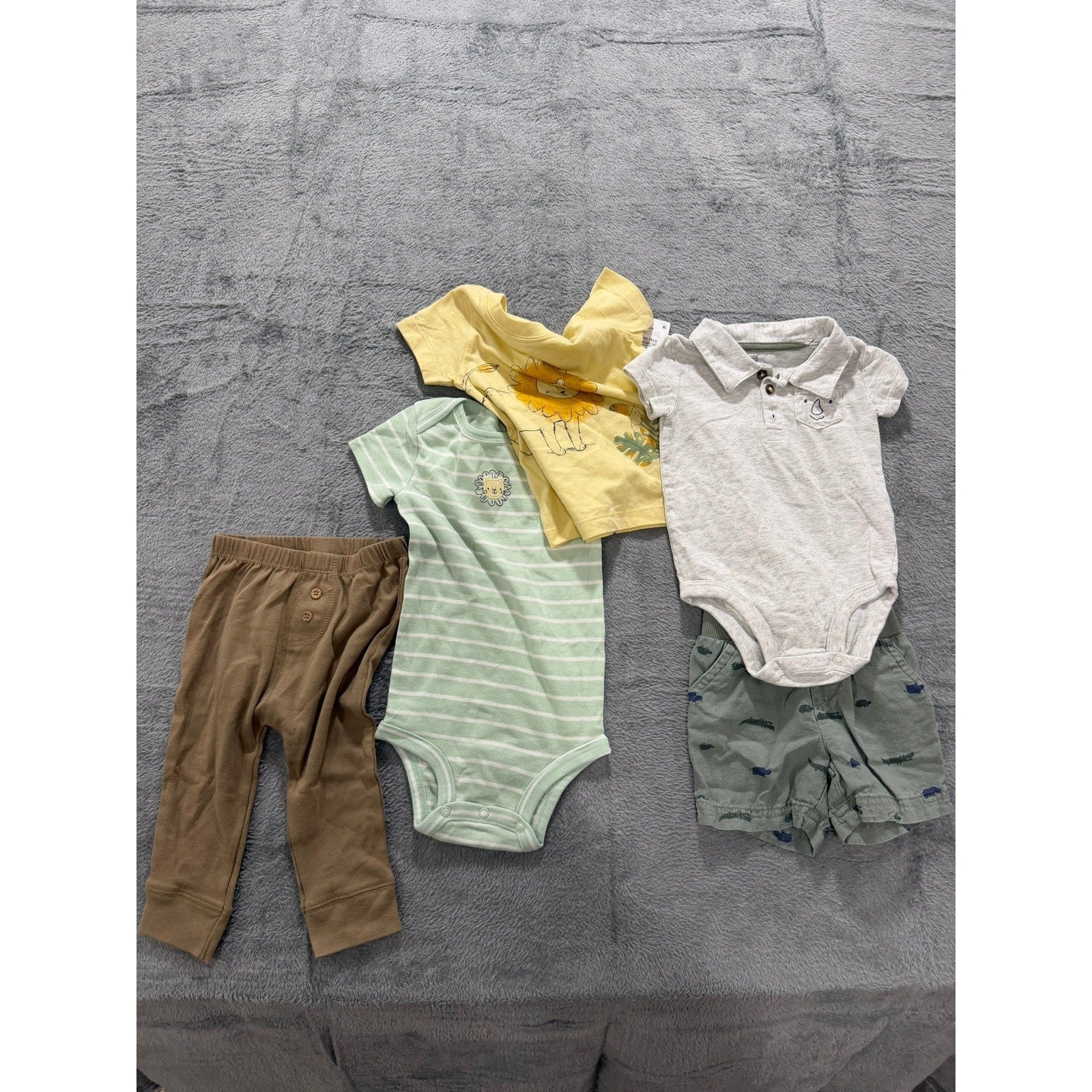 Carter's Just One You Baby Boy 9M Bundle Lion Alligator Bodysuits Pants Shorts