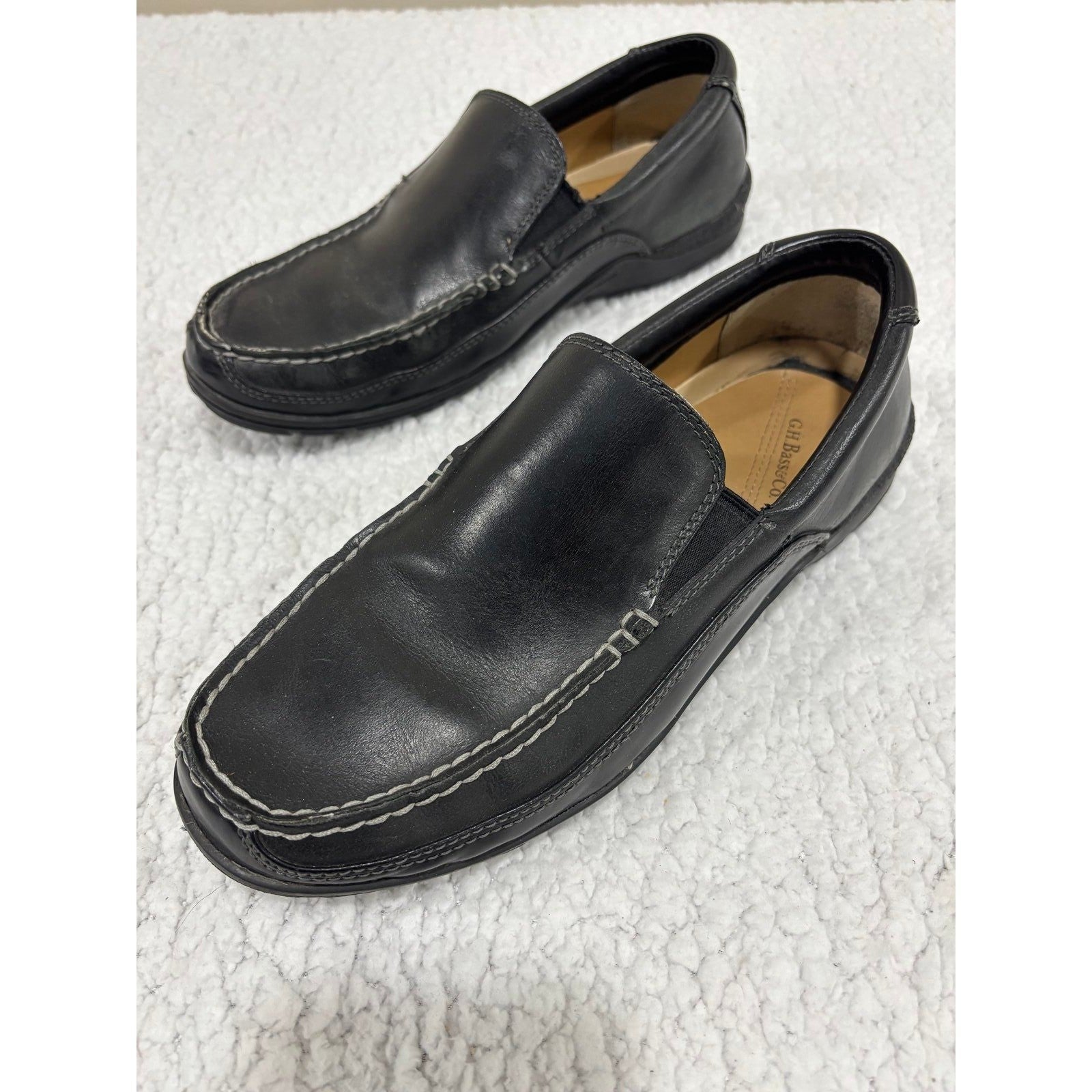 G.H. Bass & Co. Mens 10M Black Leather Loafers Slip On Shoes Casual Preppy